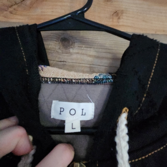 NWOT POL OVERSIZED Front Jacquard Star Patched Hooded Jacket Size Large - Picture 7 of 8